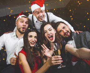 5 ideias: como organizar uma festa de final de ano na empresa